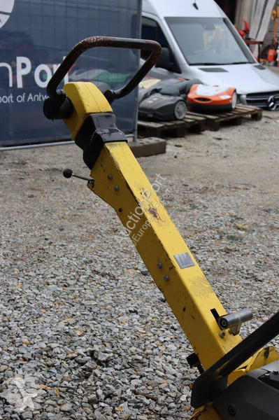 Compacteur Neuson 1D81S