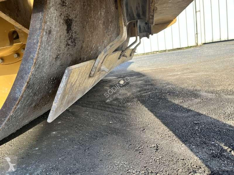 Compacteur Caterpillar