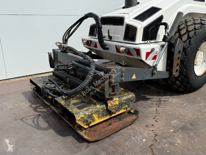 Compactador Bomag BW213DH-4 - Extra Vibrating...