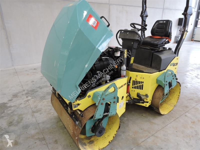Zhutňovač Ammann ARX26