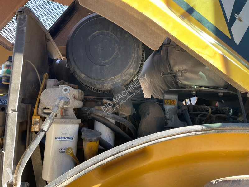 Walec Caterpillar CP64