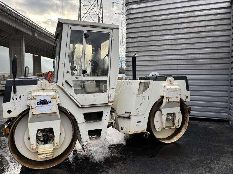 Compacteur Bomag