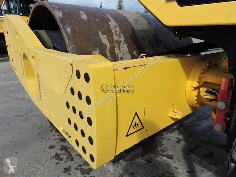 Дорожный каток Bomag BW226