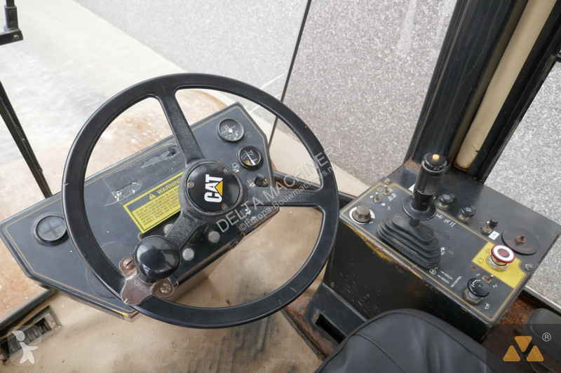 Compactador Caterpillar CS433C
