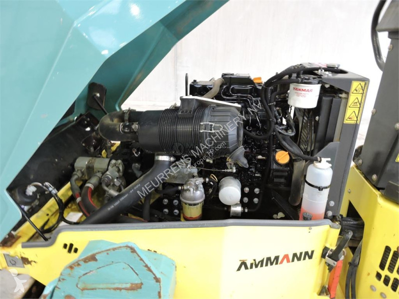Zhutňovač Ammann ARX26