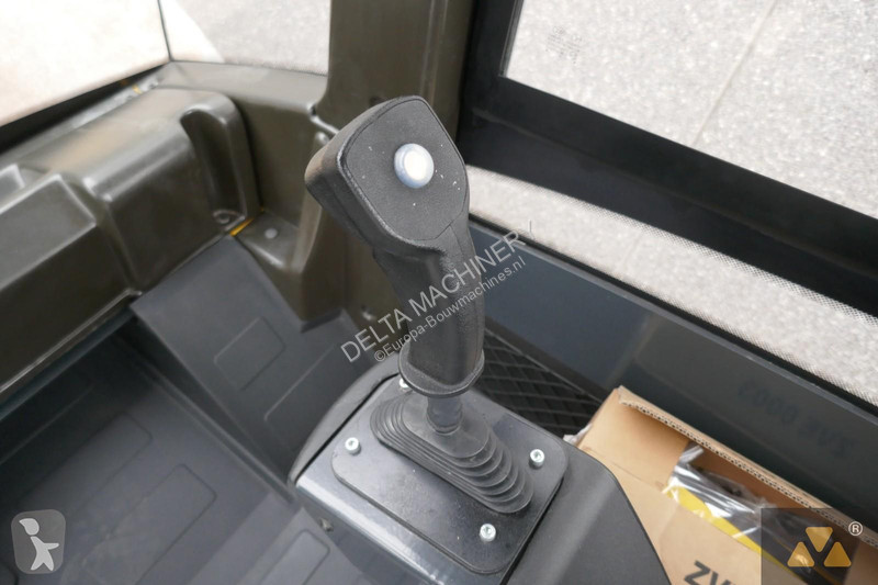 Compactador Bomag BW226-5CL