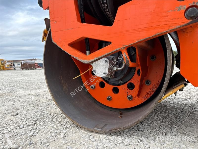 Compactador Hamm Double Drum Roller