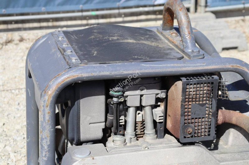 Walec Neuson DPU5545
