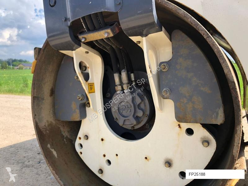 Compactador Hamm HD14 380 MTH TR.074