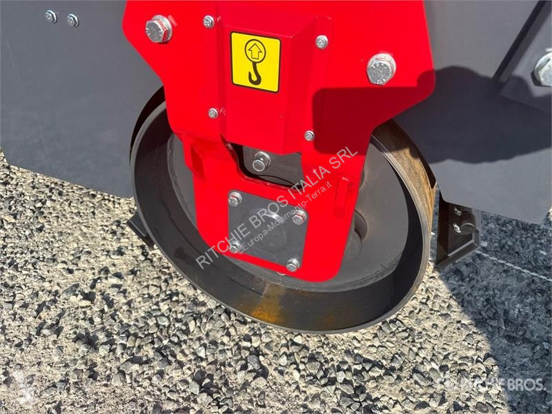 Дорожний коток  TP-JS800 Double Drum Roller