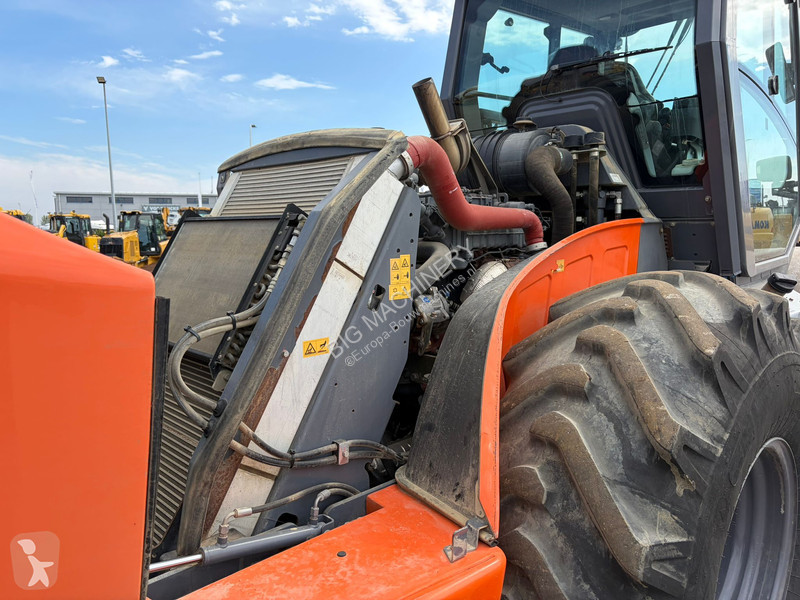 Hamm H13i compactor