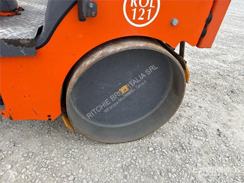 Compactador Hamm Double Drum Roller