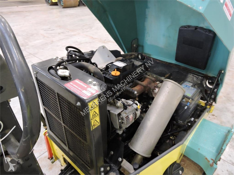 Zhutňovač Ammann ARX26