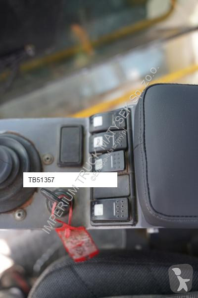 Zhutňovač Hamm DV 90 H192