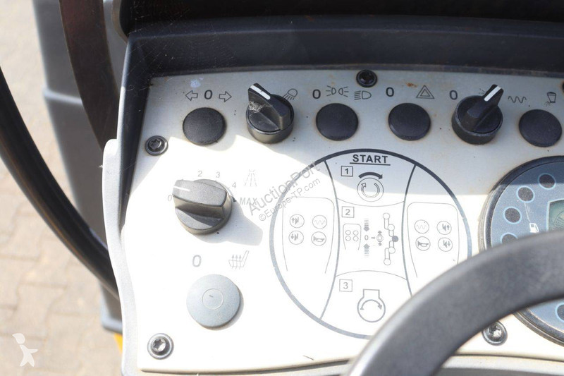 مدحلة Bomag BW120 AD4