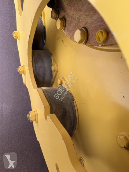 Zhutňovač Bomag BW213 D3