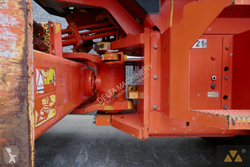Compacteur Caterpillar