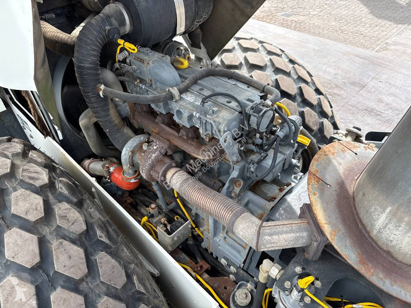 Compactador Bomag BW213DH-4 - Extra Vibrating...
