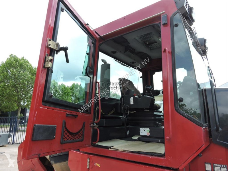 Zhutňovač Bomag BW174