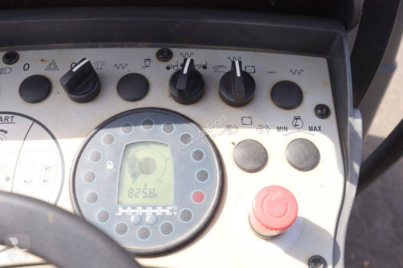 مدحلة Bomag BW120 AD4