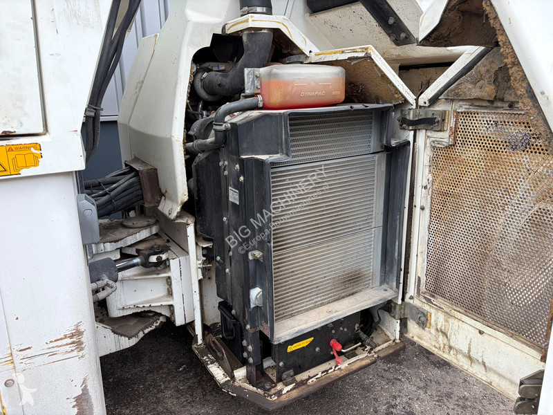 Compactador Dynapac C HF