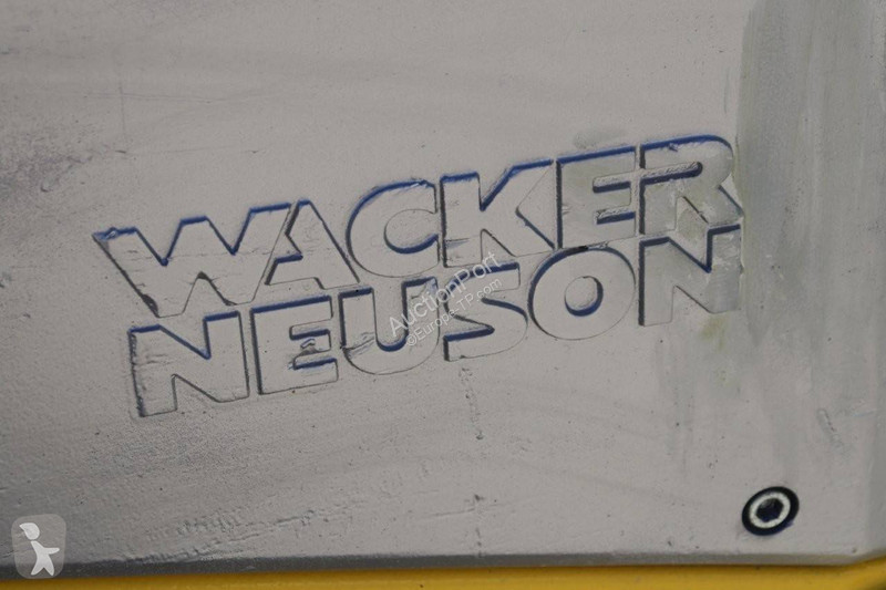 Walec Neuson DPU6555
