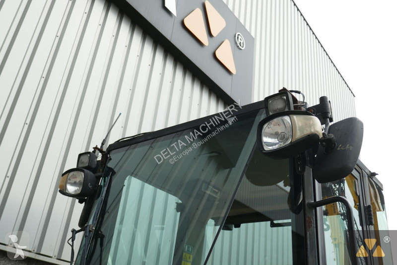 Compacteur Caterpillar