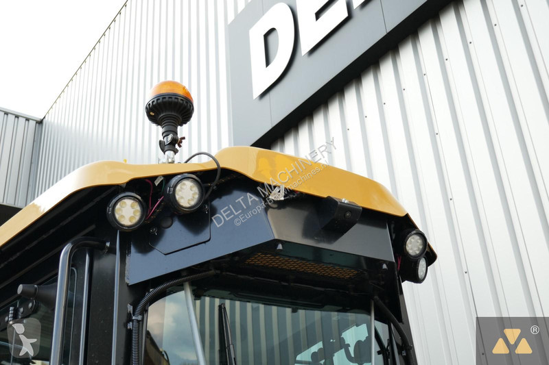 Compactador Caterpillar CS10GC