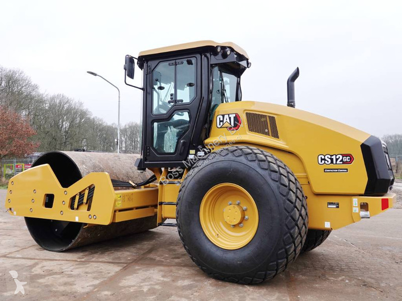 Compactador Caterpillar CS12 GC /CS64B / - NEW...