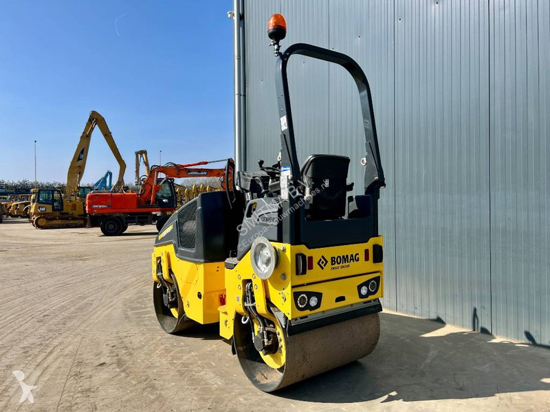 Zhutňovač Bomag BW100 AD-5