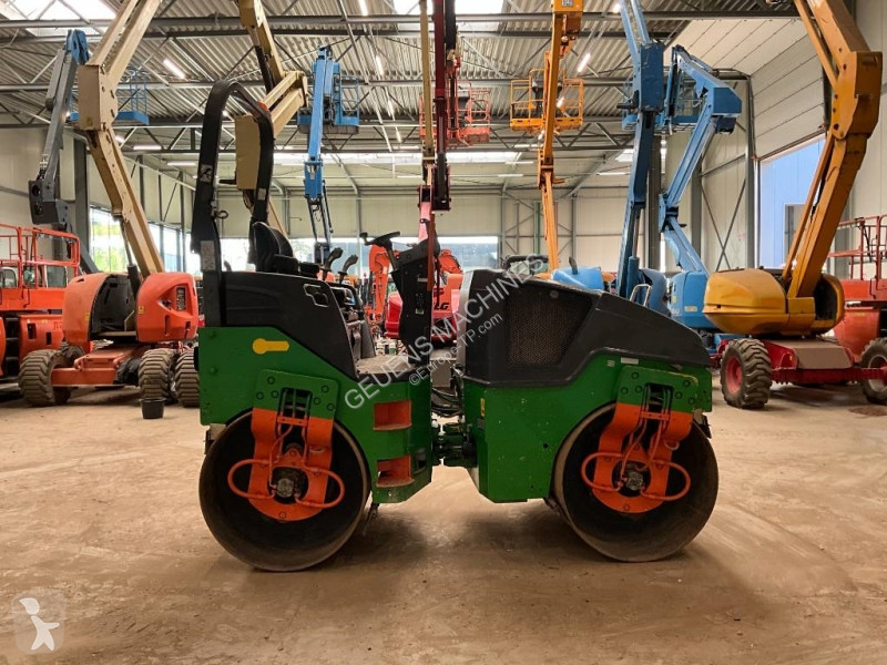 Compactador Bomag AD-5