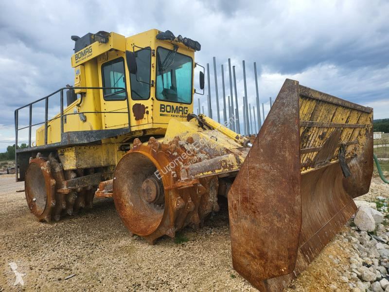 Compactador Bomag