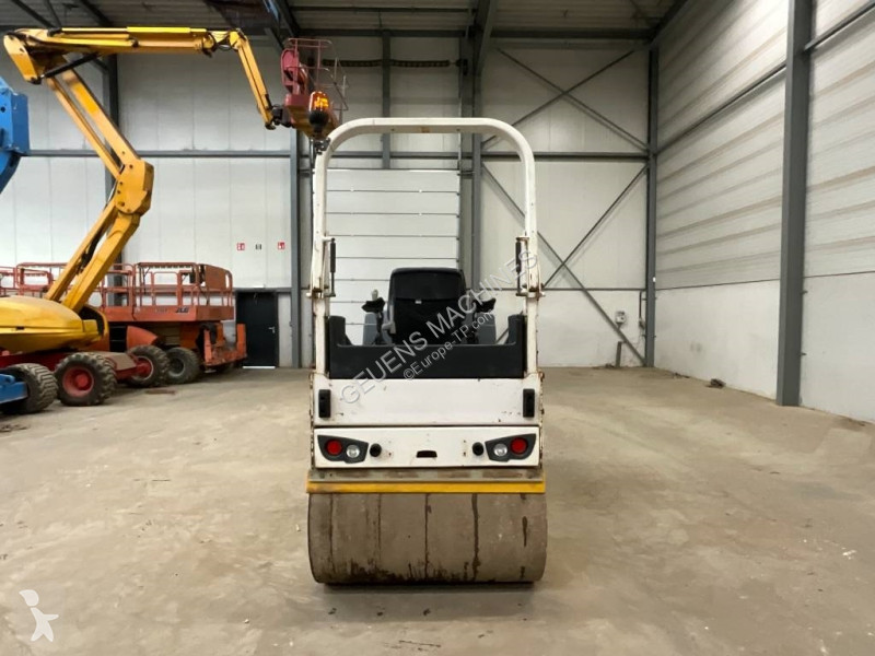 Compactador Bomag AD-5