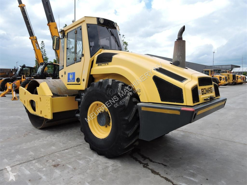 Compactor Bomag BW211D-4 GERMAN