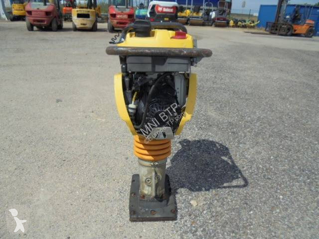 Compactador Bomag BT 65