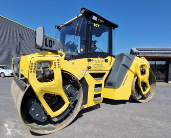 Compactador tándem Bomag