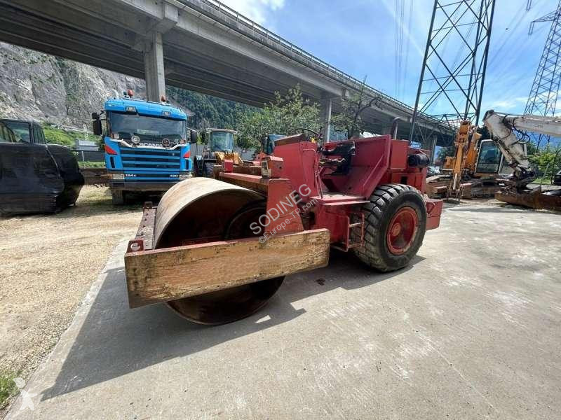 Compactor Bitelli  BORA C 80 MACHINE SUISSE
