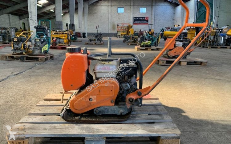 Compactor Altrad plaque vibrante essence