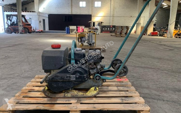 Compactador Ammann plaque vibrante essence