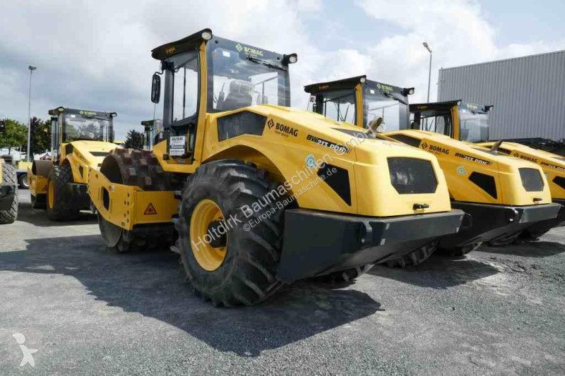 Zhutňovač Bomag BW 213 PDH-5