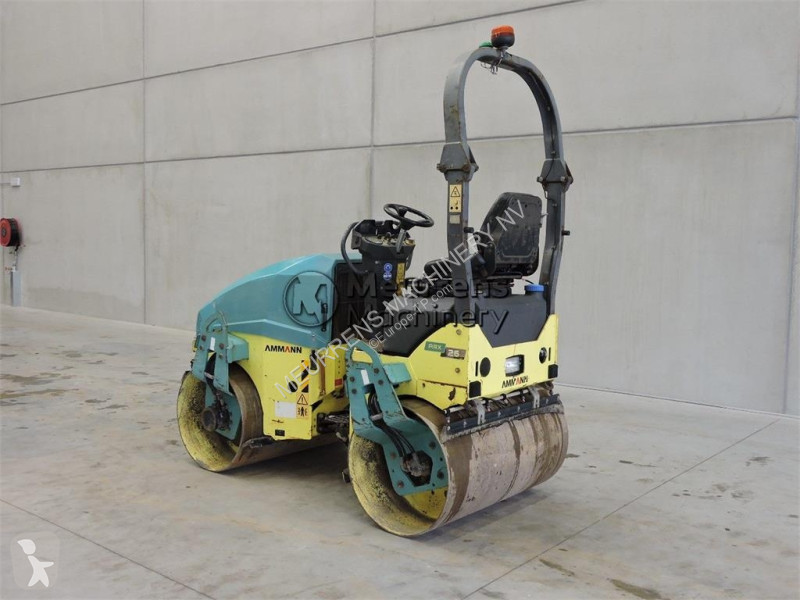 مدحلة Ammann ARX26