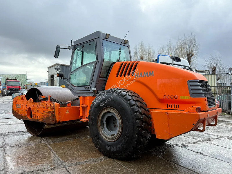 Zhutňovač Hamm 3625 Roller with vibration 25...