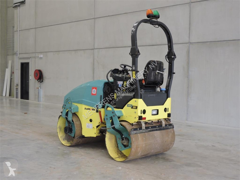 Zhutňovač Ammann ARX26