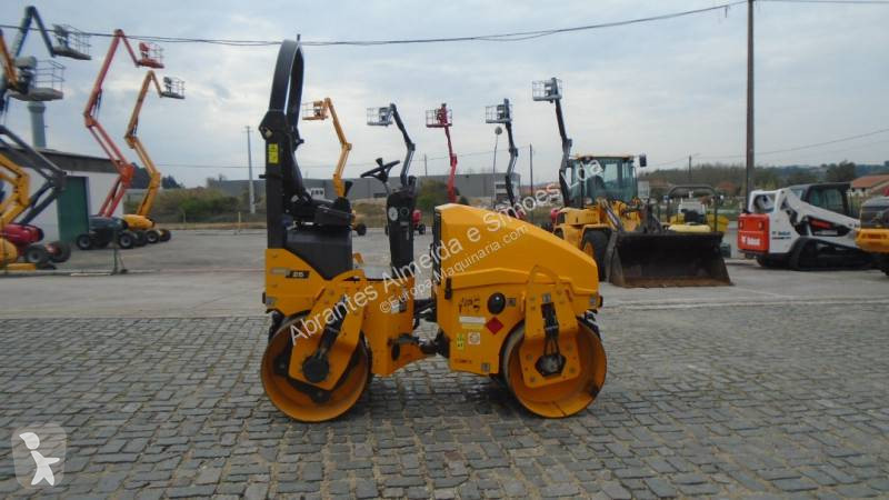 Zhutňovač Ammann ARX26