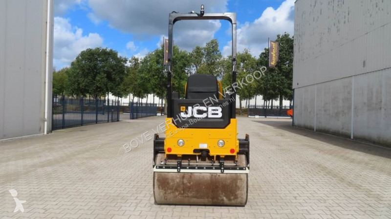 Compactador JCB