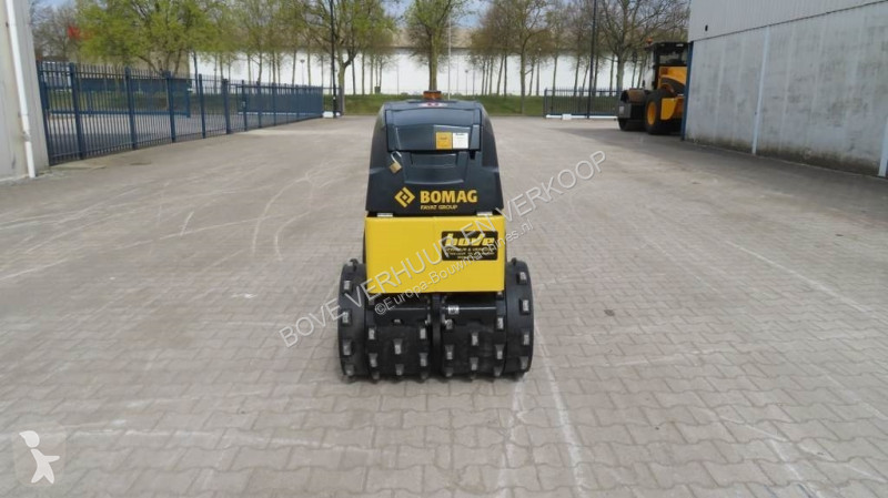 Compactador Bomag