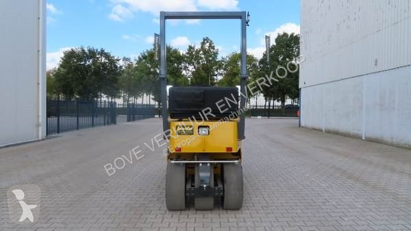Vibrohenger Sakai TS-160