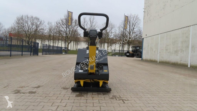 Compactador Bomag 100/80D