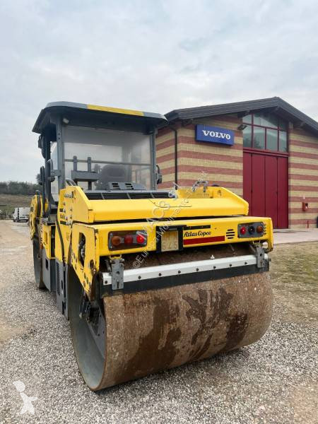 Zhutňovač Dynapac CC4200
