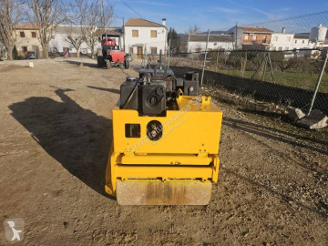 Rouleau vibrant Bomag